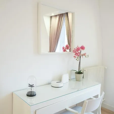 Apartman Parisien Face Metro Pigalle - 9 - 2p *