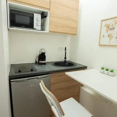 Apartman Parisien Face Metro Pigalle - 9 - 2p *
